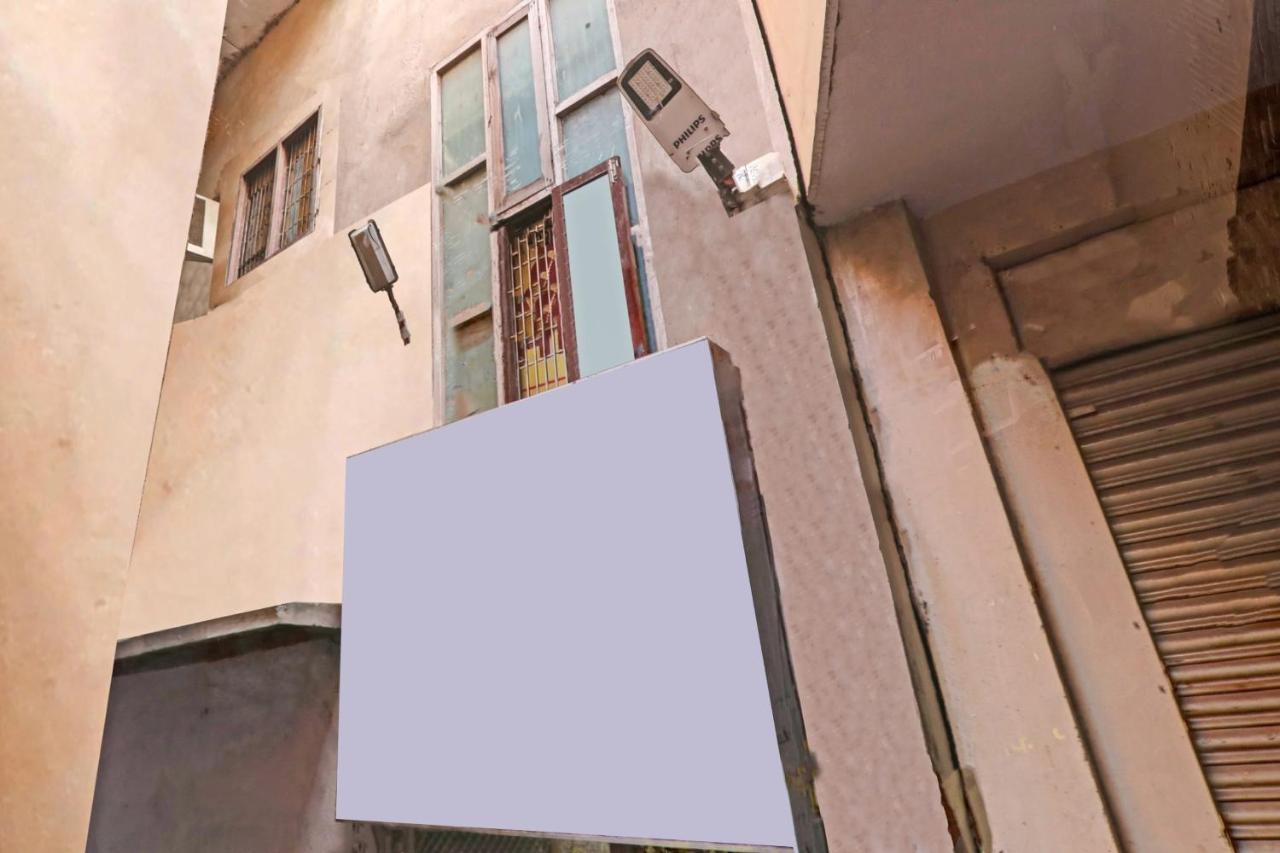 Oyo 82407 K Shree Guest House Váránaszi Kültér fotó